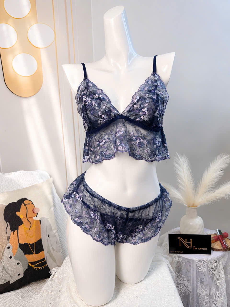 lingerie ( code L03)  size : M & L