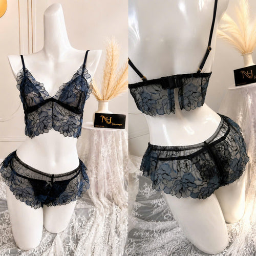 lingerie ( code L03)  size : M & L